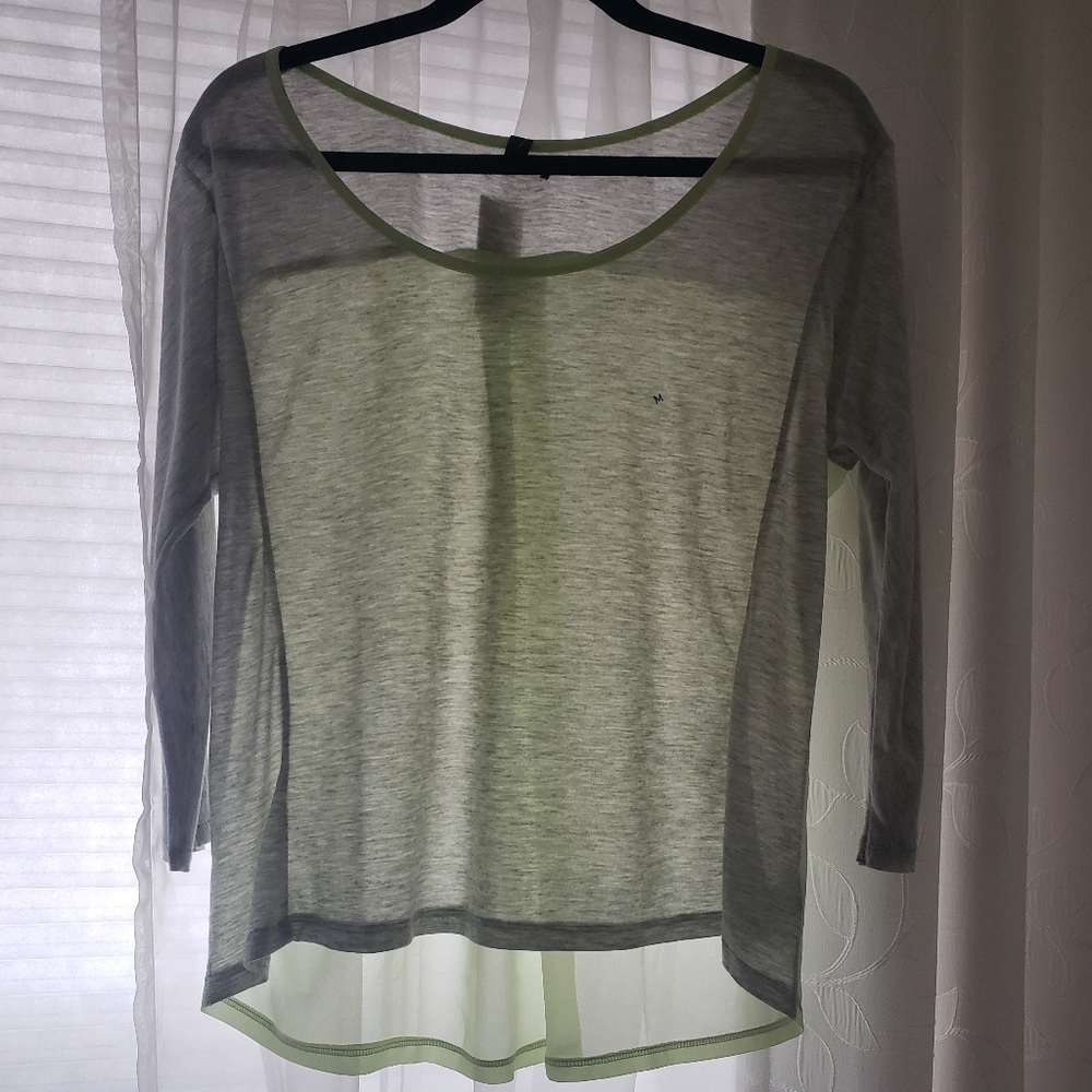 3/4 sleeve tshirt with sheer back